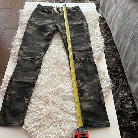 RedFox Camo Lace-up Jogger Style Pants! 👖🛍️💕 - Picture 6 of 11